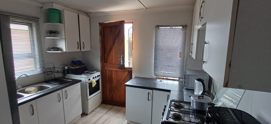 2 Bedroom Property for Sale in Zwide Eastern Cape